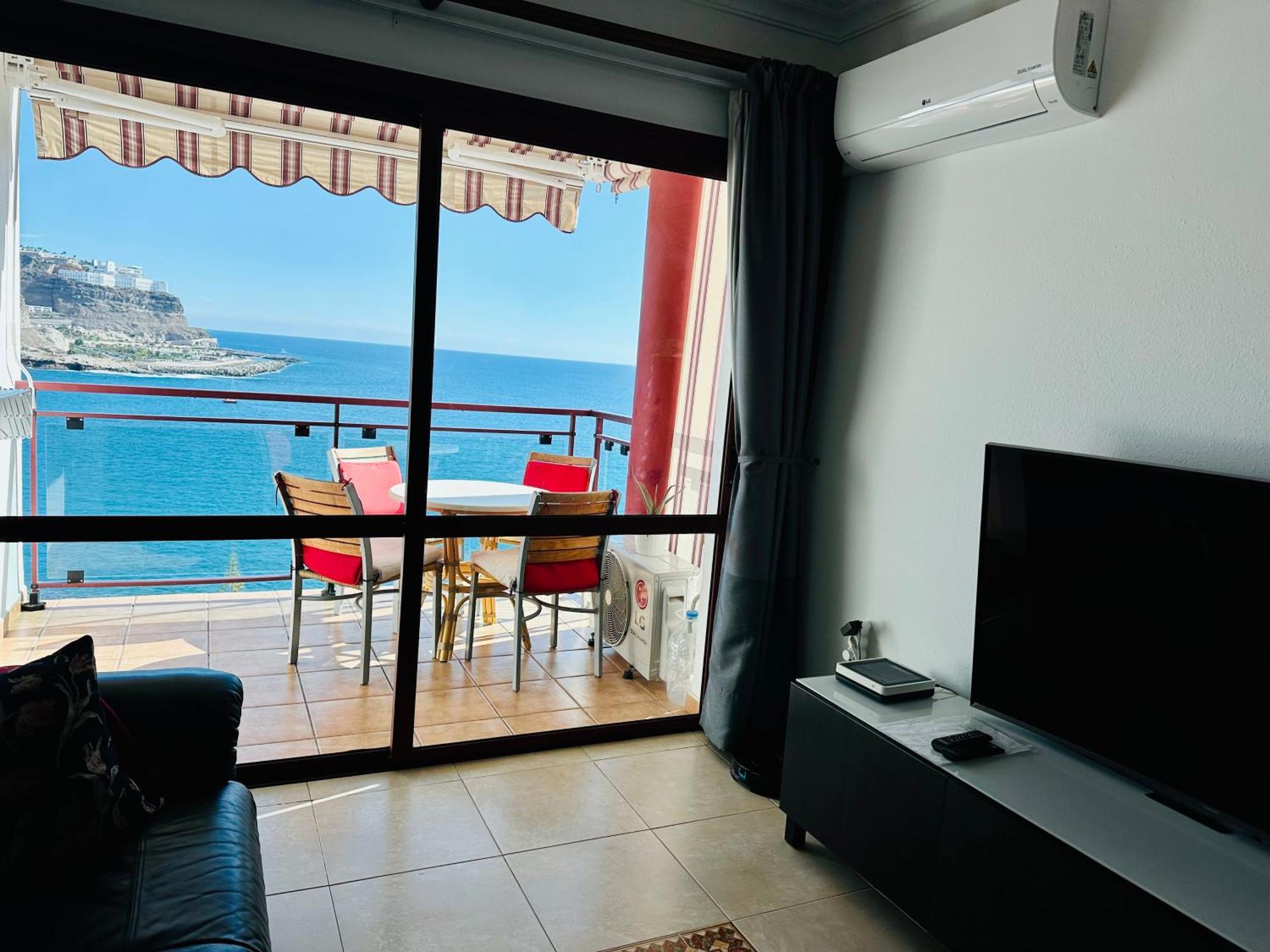 Su Eminencia - Sea View Apartment With Modern Comforts Playa Del Cura  Buitenkant foto